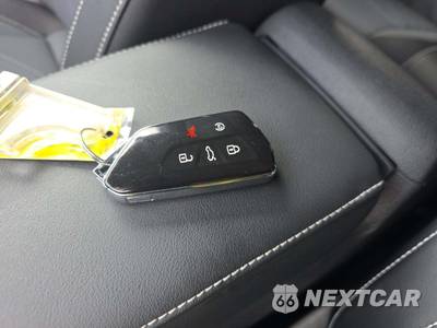 2025 Volkswagen Tiguan SE R-Line Black - zdjęcie 8 z 24 - miniatura