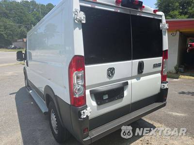 2025 Ram ProMaster 2500 Cargo Van Tradesman w/Passenger Seat Low Roof 136.0" WB - zdjęcie 2 z 22 - miniatura