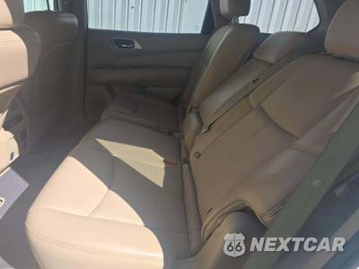 2014 Nissan Pathfinder Platinum - zdjęcie 13 z 31 - miniatura