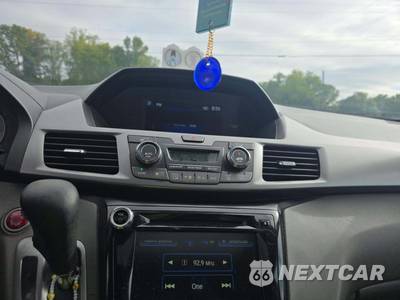 2016 Honda Odyssey EX-L w/RES 118.1" WB - zdjęcie 10 z 37 - miniatura