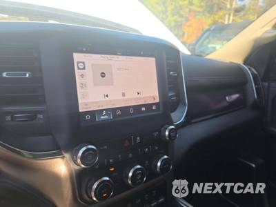 2022 Ram 2500 Laramie Crew Cab Medium Bed - zdjęcie 10 z 24 - miniatura
