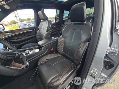 2023 Jeep Grand Cherokee Summit - zdjęcie 3 z 20 - miniatura