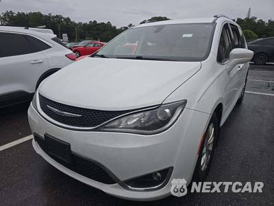 2018 Chrysler Pacifica Touring L Plus 121.6" WB - zdjęcie 1 z 21 - miniatura