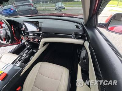 2018 Honda Accord Sedan EX-L 2.0T w/Navigation - zdjęcie 16 z 26 - miniatura