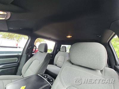 2021 Ram 1500 Big Horn Crew Cab Short Bed - zdjęcie 11 z 23 - miniatura