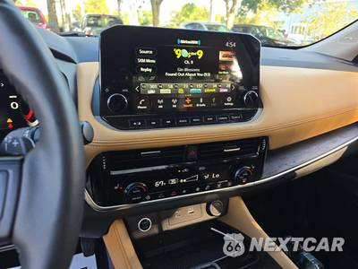 2021 Nissan Rogue Platinum - zdjęcie 7 z 23 - miniatura