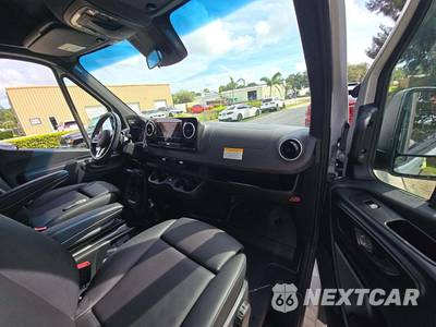 2024 Mercedes-Benz Sprinter 2500 Crew Van Standard Roof 144.0" WB - zdjęcie 16 z 19 - miniatura