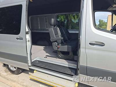 2024 Mercedes-Benz Sprinter 2500 Crew Van Standard Roof 144.0" WB - zdjęcie 13 z 19 - miniatura
