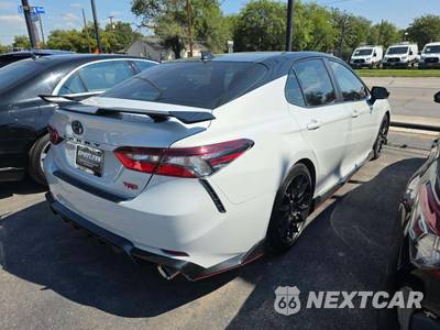 2021 Toyota Camry TRD - zdjęcie 3 z 19 - miniatura