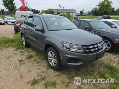 2016 Volkswagen Tiguan S - zdjęcie 4 z 20 - miniatura