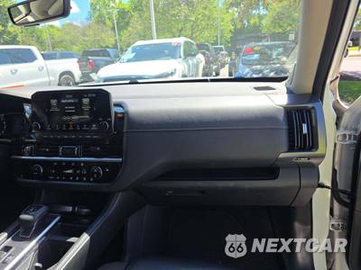 2024 Nissan Pathfinder SL - zdjęcie 17 z 18 - miniatura
