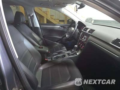 2015 Volkswagen Passat TDI SE w/Sunroof & Navigation - zdjęcie 18 z 21 - miniatura