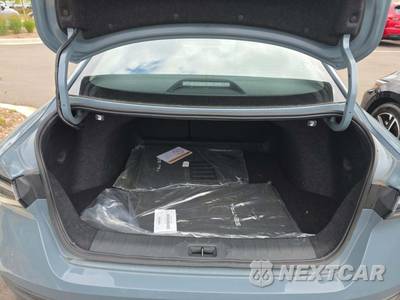 2026 Nissan Sentra SV - zdjęcie 14 z 22 - miniatura