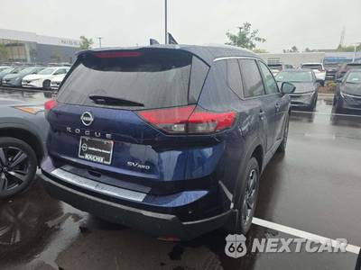 2024 Nissan Rogue SV - zdjęcie 3 z 22 - miniatura