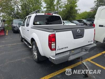 2011 Nissan Frontier SL Crew Cab Medium Bed - zdjęcie 2 z 30 - miniatura