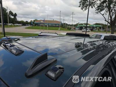 2025 Chevrolet Silverado 2500HD ZR2 Crew Cab Medium Bed 3LT - zdjęcie 12 z 22 - miniatura