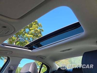 2019 Genesis G70 2.0T Advanced - zdjęcie 11 z 22 - miniatura