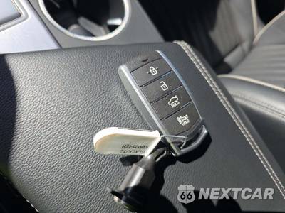 2019 Genesis G70 2.0T Advanced - zdjęcie 8 z 22 - miniatura