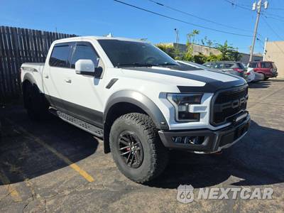 2019 Ford F-150 Raptor Crew Cab Short Bed - zdjęcie 4 z 22 - miniatura