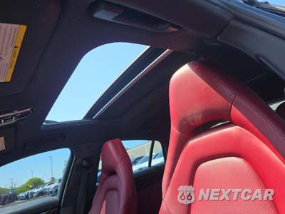 2020 Porsche Panamera - zdjęcie 11 z 20 - miniatura