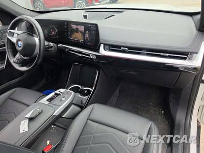 2025 BMW X1 xDrive28i - zdjęcie 19 z 22 - miniatura