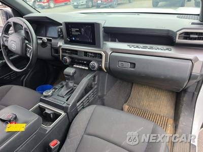 2025 Toyota Tacoma SR5 Crew Cab Medium Bed - zdjęcie 19 z 26 - miniatura