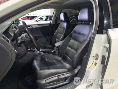 2017 Volkswagen Jetta SE - zdjęcie 6 z 23 - miniatura