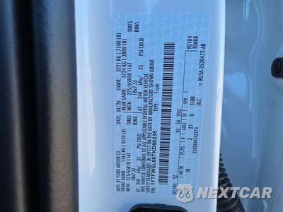 2026 Ford F-150 LARIAT Crew Cab Short Bed - zdjęcie 5 z 22 - miniatura