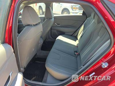 2023 Hyundai Elantra SEL - zdjęcie 13 z 21 - miniatura
