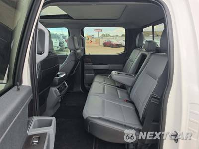 2021 Ford F-150 LARIAT Crew Cab Short Bed - zdjęcie 13 z 24 - miniatura
