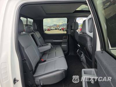 2021 Ford F-150 LARIAT Crew Cab Short Bed - zdjęcie 16 z 24 - miniatura