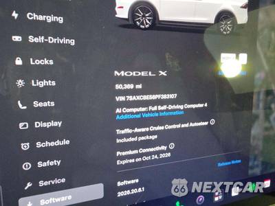2023 Tesla Model X Standard Range - zdjęcie 9 z 22 - miniatura