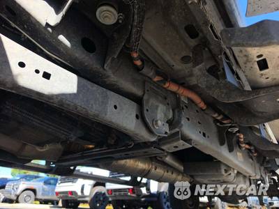 2025 Ford Super Duty F-250 Lariat Crew Cab Medium Bed - zdjęcie 7 z 21 - miniatura