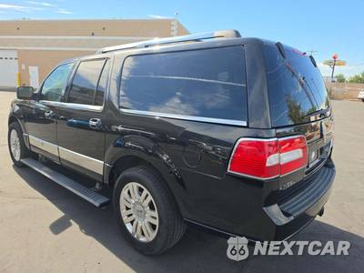 2013 Lincoln Navigator L - zdjęcie 2 z 27 - miniatura
