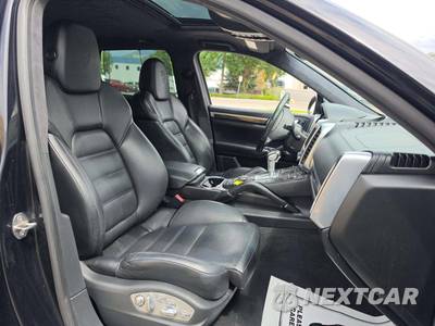 2013 Porsche Cayenne Turbo - zdjęcie 18 z 28 - miniatura