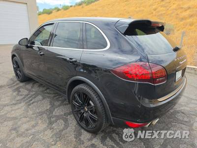 2013 Porsche Cayenne Turbo - zdjęcie 2 z 28 - miniatura
