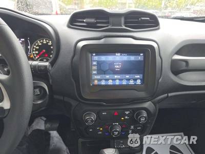 2021 Jeep Renegade Jeepster - zdjęcie 10 z 24 - miniatura