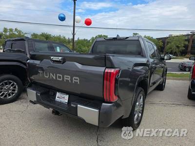 2024 Toyota Tundra Hybrid Capstone Crew Cab Short Bed - zdjęcie 3 z 21 - miniatura