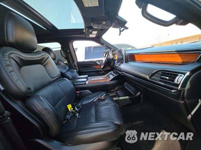 2019 Lincoln Navigator L Reserve - zdjęcie 19 z 25 - miniatura