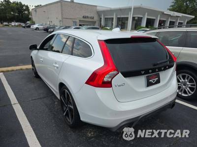 2016 Volvo V60 T6 R-Design Platinum - zdjęcie 2 z 21 - miniatura