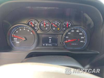 2023 Chevrolet Silverado 1500 Custom Crew Cab Short Bed 1CX - zdjęcie 9 z 24 - miniatura