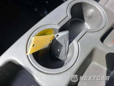 2023 Chevrolet Silverado 1500 Custom Crew Cab Short Bed 1CX - zdjęcie 8 z 24 - miniatura