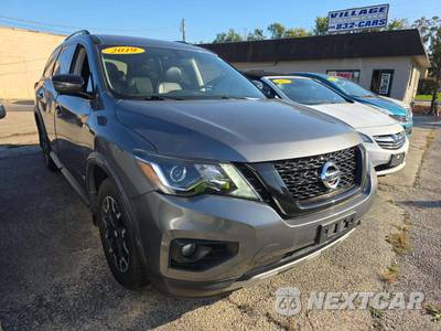 2019 Nissan Pathfinder SL - zdjęcie 4 z 23 - miniatura