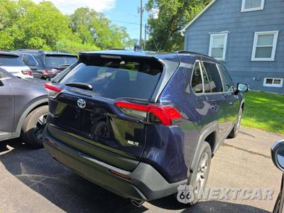 2024 Toyota RAV4 XLE - zdjęcie 3 z 22 - miniatura