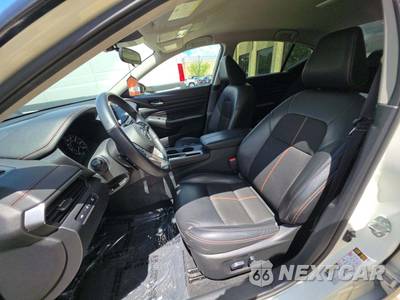 2021 Nissan Altima SR - zdjęcie 6 z 20 - miniatura