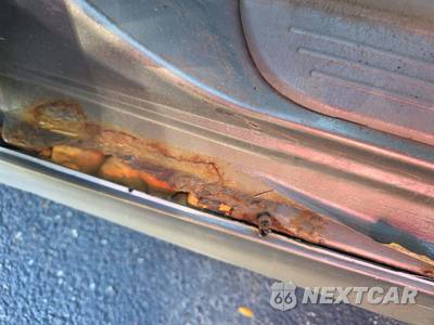 2003 Toyota Camry XLE - zdjęcie 28 z 39 - miniatura