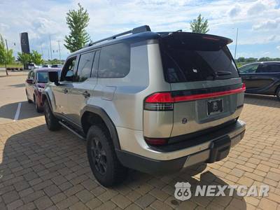2025 Lexus GX 550 Overtrail+ - zdjęcie 2 z 20 - miniatura
