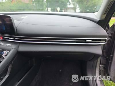 2025 Hyundai Elantra SEL Convenience - zdjęcie 19 z 22 - miniatura