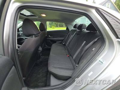 2025 Hyundai Elantra SEL Convenience - zdjęcie 13 z 22 - miniatura