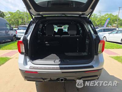2026 Ford Explorer ST-Line - zdjęcie 15 z 21 - miniatura
